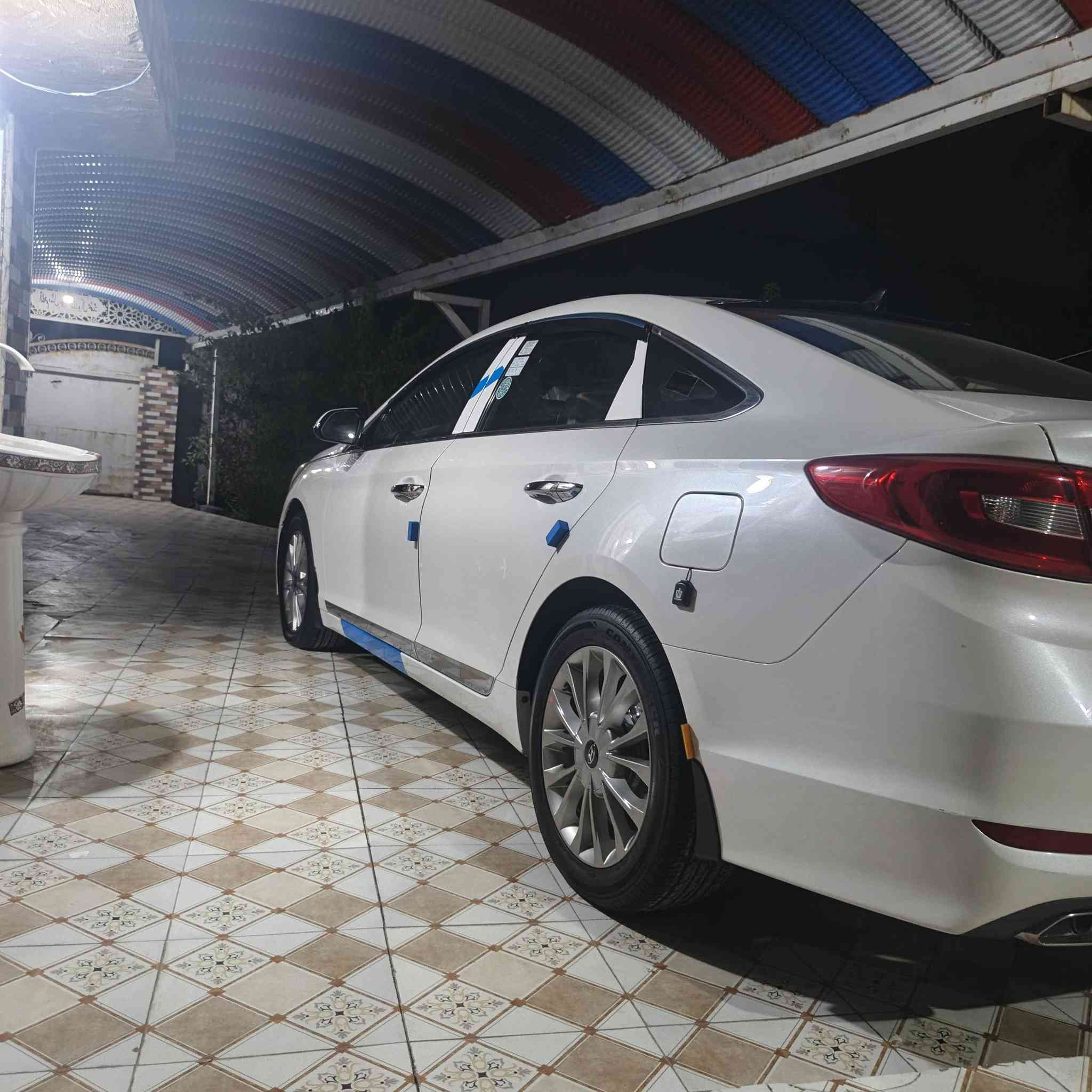 سلام عليكم سوناتا مديل 2017فول مواصفات بنورامه حساس اطارات لايت زنون حساس خلفي كامره دواره شاشه اندرويد لايت ضبابي تبرد قطعتين دبل اكزاز مكينه 2400مكفوله ماعده الجملغ لامامي مكاني كربلاء ‏‪***********‬‏
