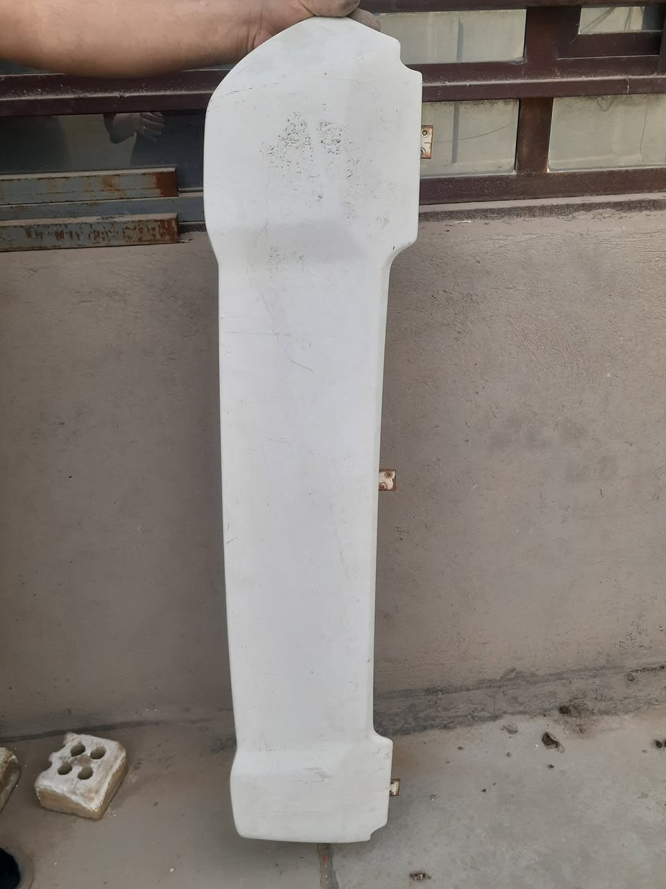 السلام عليكم أغراض للبيع
نفاضات كوستر
قاعده جك كوستر
كب جمبي عالي
علامات الهيئة مال خطوط 
نشره 
حساس صالنصه كوستر
احزمه جمبي عاليه وفتون
زنون لايت 
للإستفسار الاتصال على الرقم 
***********
