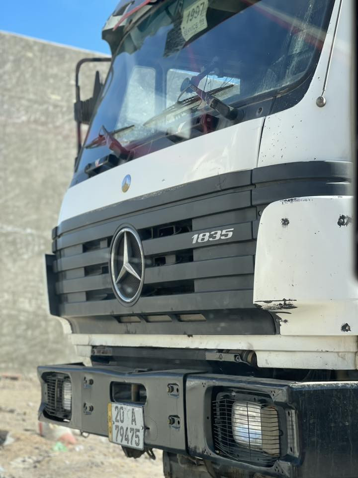 كرواتي 97 قلاب شاصي طويل ومكصوص بدون تطواله قماره جديده محرك 8 كير 6 وشلعه بدي جديد تخم 13 تاير سبرنك خلفي وامامي ربطه مال قجمه رقم انكليزي جديد بسمي سياره جاهزه لشغل وترهم امراوس بسكس مكاني الانبار الكرمه ***********
