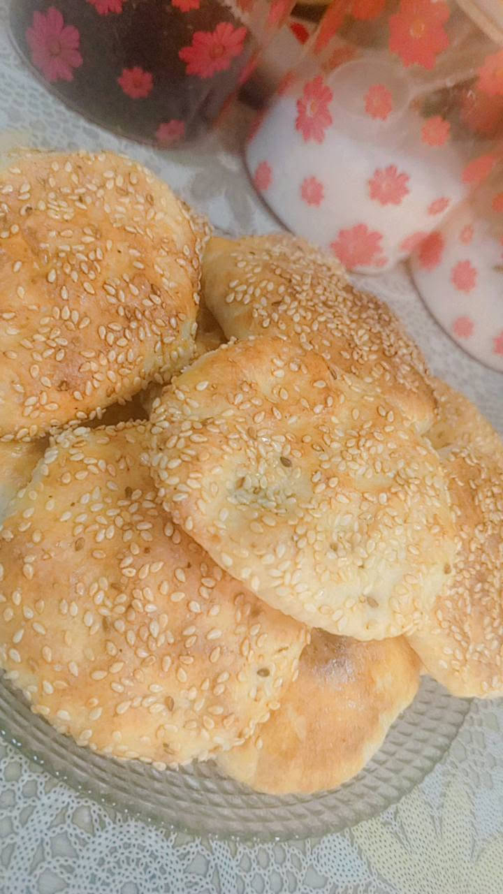 مساء الخير على الجميع
متوفر خبز حار 

كبب رز 

كبب جريش 

مني يتزا

عروق مصلاويه 

بنبارات مغلي ومقلي 

دولمه 

ورق عنب

وجميع انواع الحلويات الكيك الساده 

سوده شكر لمى بقصم للحجز مرسله الصفحه 

يوجد خدمه توصيل


**إذا كنت صاحب هذا الإعلان وتريد حذفه لأي سبب، رجاءا أرسل رسالة إلى الدعم الفني**