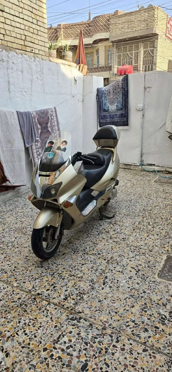 ‏سلام عليكم دراجة صفر 06 فحل فول مقفولة مكينة وكلات شات بلادي كفالة عامة أوراق كاملة ملفف السعر  750 /.  ***********      عنوان بغداد حسينية  ￼￼
