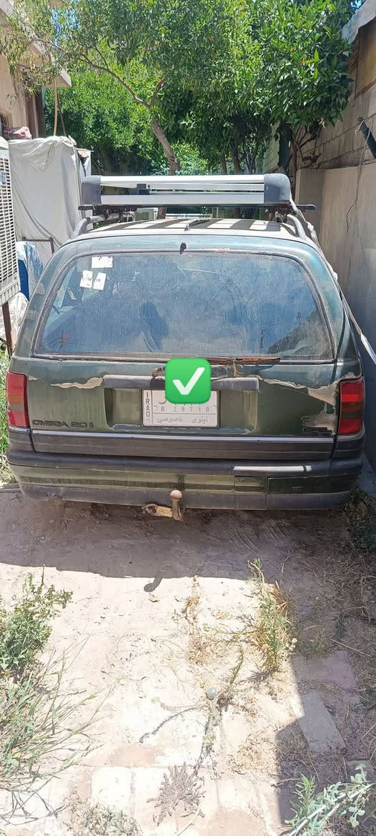 #للبيع 
سيارة اوميكا ستيشن موديل 93 سيارة صاحبها الشرعي متوفي رقم ابيض و بيها قاصرين يعني ورثة. حجة وصايا للقاصرين و قسام شرعي جاهزين سيارة مثل ما موضح شغالة مجرد متروكة. 20ورقة و بيها مجال مكان موصل جانب ايسر


**إذا كنت صاحب هذا الإعلان وتريد حذفه لأي سبب، رجاءا أرسل رسالة إلى الدعم الفني**