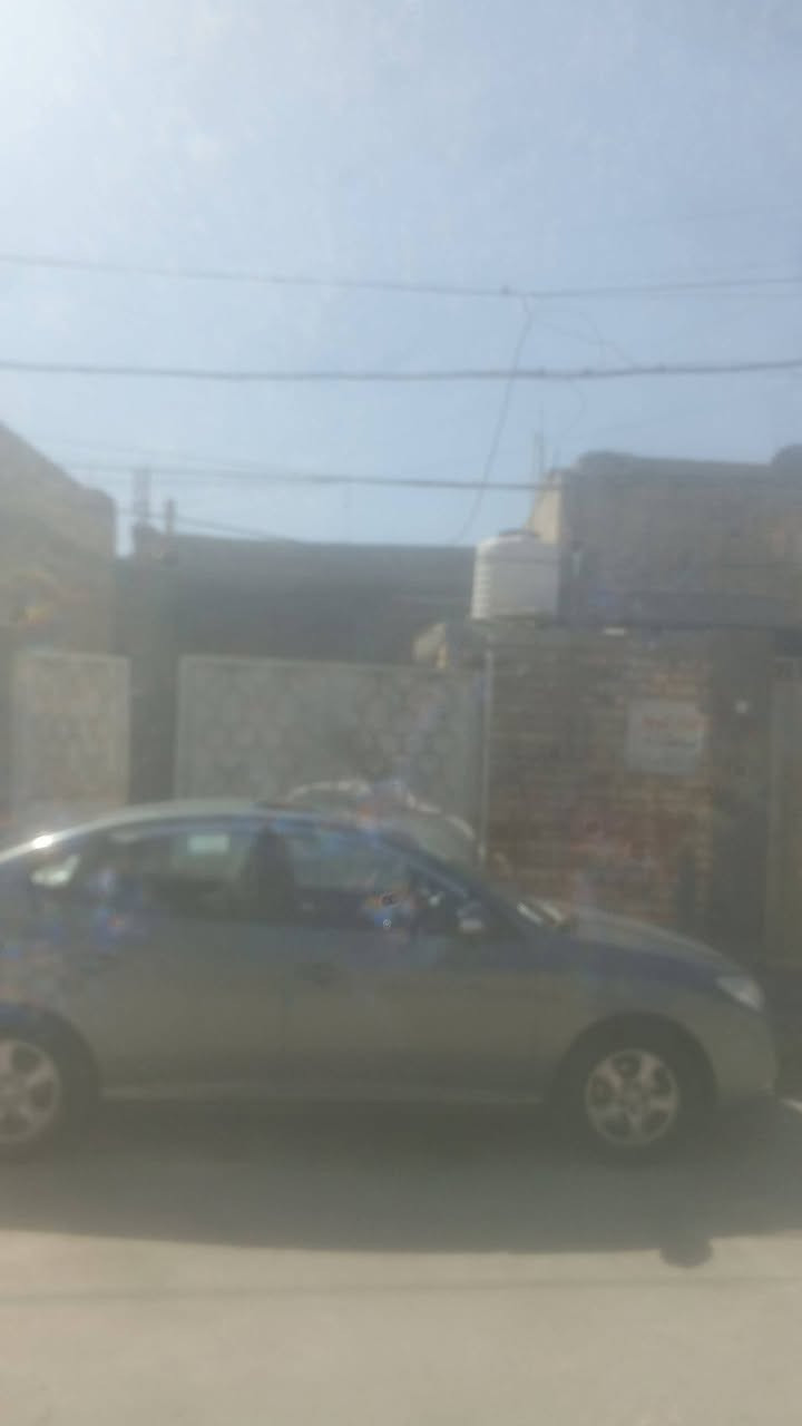 سلام عليكم بيت للبيع بحي سفير قاط واحد كاشي بيت جديد ***********
