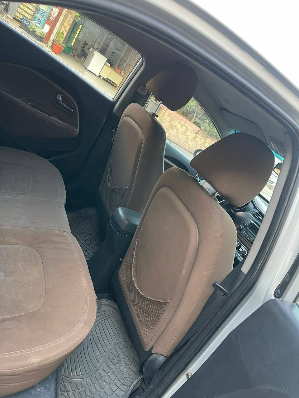 كيا ريو ٢٠١٤ بدون صبغ بيها بارد و شوية جارد 
رقم و هزة جديد
سعر البيع  ٨٠
مكان -اربيل

+964 750 647 2756


**إذا كنت صاحب هذا الإعلان وتريد حذفه لأي سبب، رجاءا أرسل رسالة إلى الدعم الفني**