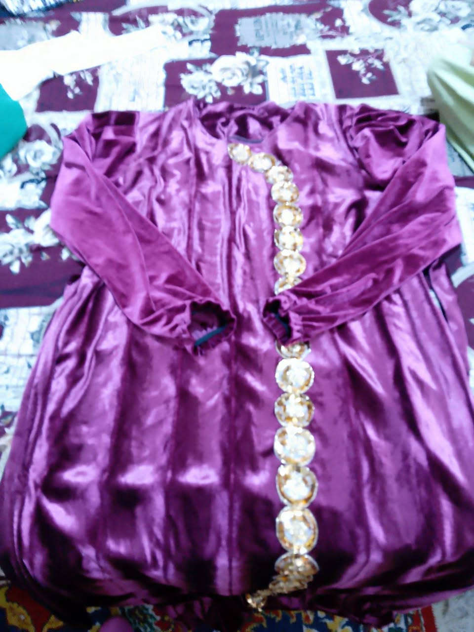 ملابس نساىي للبيع سبعه كيلو عندي بعد اهوي غيرهن عندي خزامه ذهب اللبيع


**إذا كنت صاحب هذا الإعلان وتريد حذفه لأي سبب، رجاءا أرسل رسالة إلى الدعم الفني**