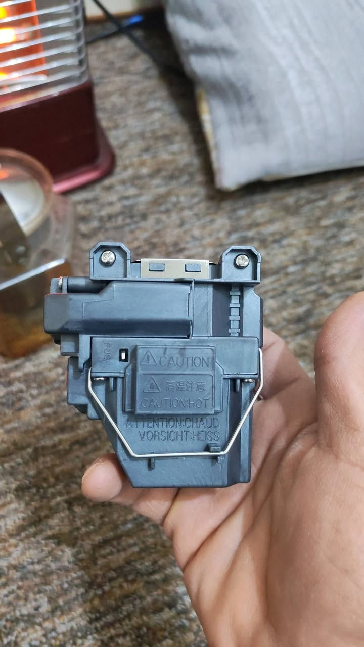 عدسة داتو شو ب20 قفل عنوانك ورقمك


**إذا كنت صاحب هذا الإعلان وتريد حذفه لأي سبب، رجاءا أرسل رسالة إلى الدعم الفني**