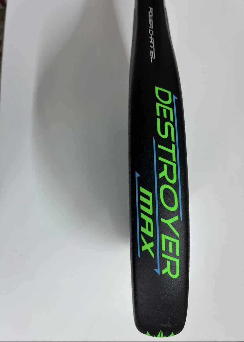 مضرب بادل دنلوب نظيف بي ملاحظة صغيرة بالقشر الاستفسار واتساب ***********
