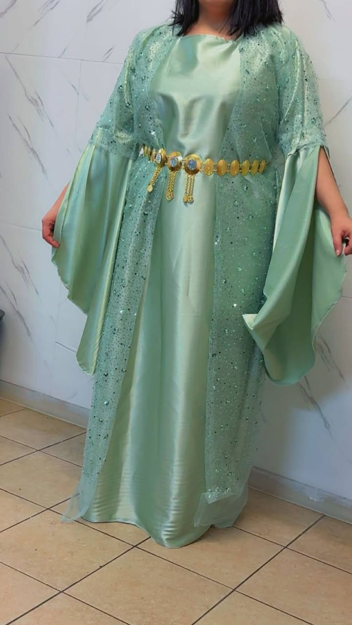 #لتحجين بالجمال إذا مالبستي زي كردي
#السعرررر 40قطعتين شغل جك يدوي
#القياسات فري سايز يلبس من وزن 50ال 100كليو
 @إشارة


**إذا كنت صاحب هذا الإعلان وتريد حذفه لأي سبب، رجاءا أرسل رسالة إلى الدعم الفني**