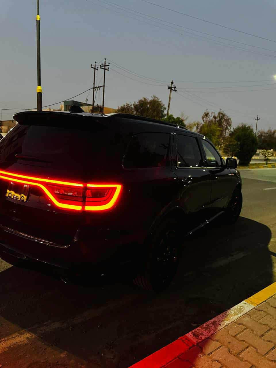 دورنكو 2023 Gt Plus
دورنكو gt plus 2023 فول

الفول مواصفات ١/١

رقم بغداد الجديد رقمتهه على ايدي 

للبيع او مراوس جيب سومنت ابيض

حادث السيارة بنيد وجاملغ ونصف

الباب مصلح بدون كل دواخل ايرباك مصلح سستم

سيارة جديدة ورقمتهه على ايدي

#المواصفات :

• السيارة : دودج #دورنكو gt plus

• الموديل :2023

• المحرك : 3.6L. V6 (ستة سلندر)

• حجم الويل : ويل كب GT حجم 20 مع طقم تايرات بحالة ممتازة

• مصابح امامية زنون مع LED مع كشافات دعامية زينون

• بصمات عدد 2 للأبواب مع بصمة جنطة وبصمة تشغيل

وتشغيل عن بعد

• غرفة السيارة جلد لون اوف وايت vip

• فتحة سقف ( سلايد روف ) بالقمارة

• رادار امامي مع مانع تصادم

• حساس خلفي اصل

• تحذير الخروج عن المسار

• تحذير النقطة العمياء

• سستم صوت

• مقاعد تبريد وتدفئة

• تدفئة مقود القيادة

• مقود رياضي مع تحكم كهربائي

• كامرة خلفية دوارة اصل مع الستيرن

• شاشة الدشبول الحجم الكبير

10.1 انج

• نظام ملاحة GPS

• كير شفتر ستيرنك

• تحكم فول كهرباء لكرسي السائق والراكب

• ذاكرة كشن لحفظ وضعيات الجلوس ( ميموري )

• سستم صوت

• تشغيل عن بعد

• صندوق كهرباء

• صف ثالث من المقاعد 7 راكب

• دفع رباعي 4*4

• إطفاء وتشغيل اوتماتيكي

• تحكم ستيرن جهتين بلوتوث وحاكية وكروس سرعة وتحكم صوت

• نظام ABS مانع انزلاق

• بعد بيها هواي مواصفات

السعر 

الاتصال 

***********
