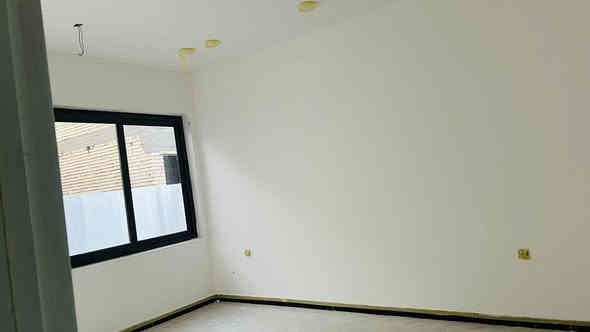 بيت للبيع بالاقساط المبادرة في مجمع الأسراء السكني - موقع البيت مقابل المول مباشرة
مشمول ب المبادره مع عقد مصادق من هيئة استثمار الديوانيه

المساحة : 200م - طابقين - موقع مميز جداً

تتكون من

3 غرف

صاله | استقبال

| مطبخ حار و بارد 10

3 حمامات

| مخزن | منور |

كراج | حديقة .

☑

خدمات متكاملة :

كاميرات مراقبة

نظام سكيورتي عالي

كيبل ضوئي - إنترنت

مدارس حكومية - روضة -

السعر الكلي: 200 مليون

نظام الدفع :

120 مليون قرض مبادرة)

80 مليون المتبقي:

- 20 مليون واصل حالياً

- 60 مليون تسدد على 6 دفعات كل (3) أشهر 7.5 مليون)

 مدة الاستلام سنة 

البناء واصل للانهاءات والهيكل كامل

للاستفسار الاتصال :

***********
