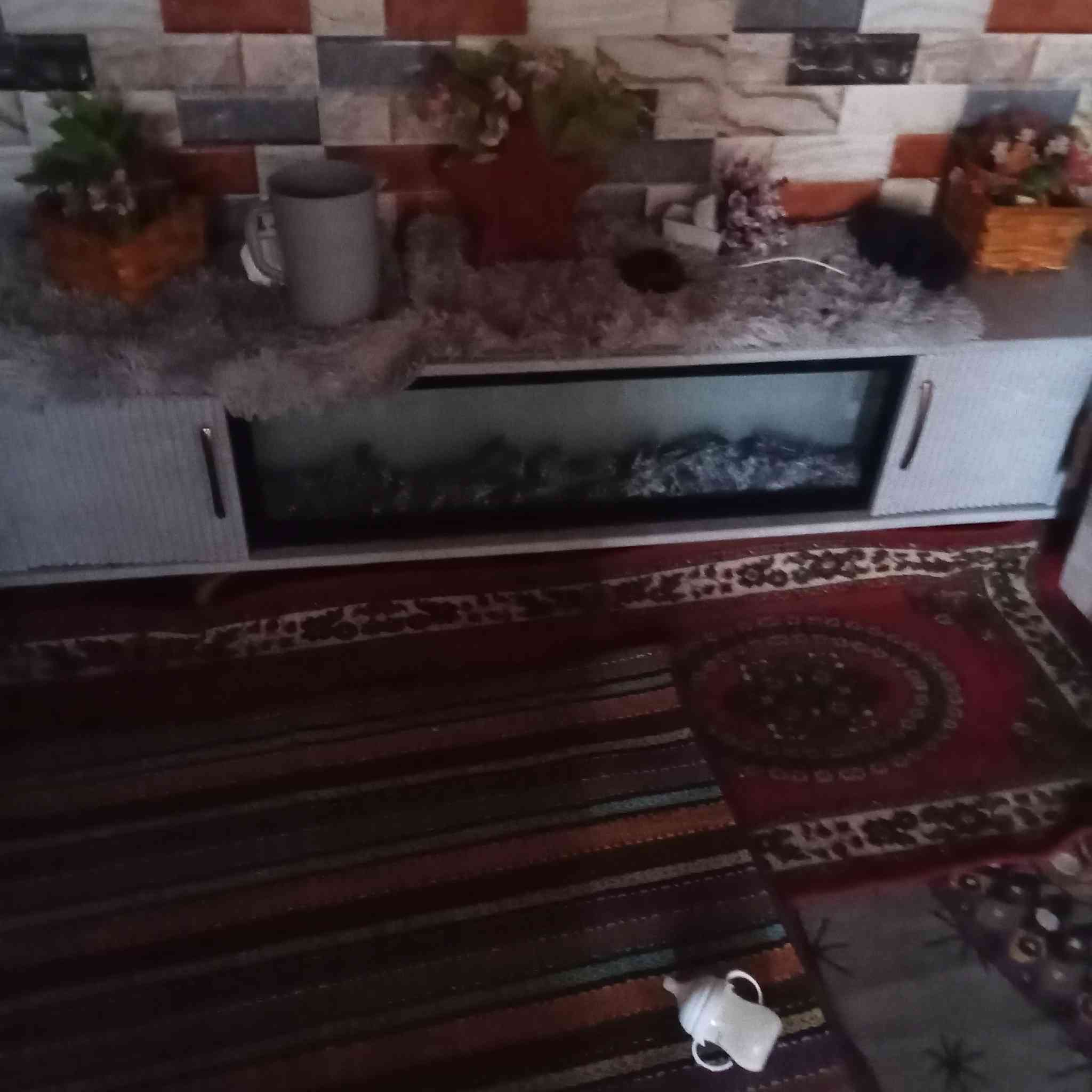 تخم وميز ايناره وطبلات البيع جديد مابي اي ضرر السعر 600 مامتواجد على الفيس *********** هاذه رقم النتصال
