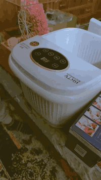 دلاكة وجهاز تدليك رجل ومنتضر مقلف شغلات حلوه وشغاله ومناسبه كلمن وسعره ويجود خدمه توصيل 
رقم الهاتف.. ***********
رقم الهاتف.. ***********
