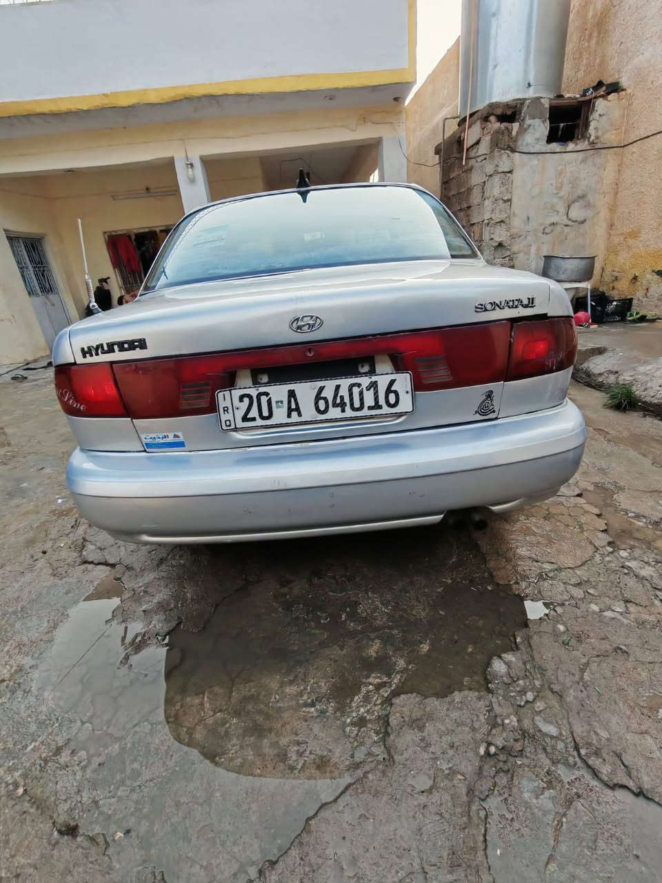 سلام عليكم. سوناته 2 موديل 1994 سياره صبغ عام جماليه تدفئه +تبريد. كلا شغال. سياره خيرر من الله. رقم ديالى. محرك 2000 مفتوح. مو مسكر   كير  اوتماتيك. السعر. 45وبيها مجال قليل. ***********
