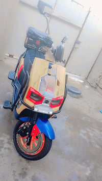دراجه شحن للبيع ساحقه نضيفه و ما ماشيه هواي صار شهر من اخذته سرعته ٨٠ ...