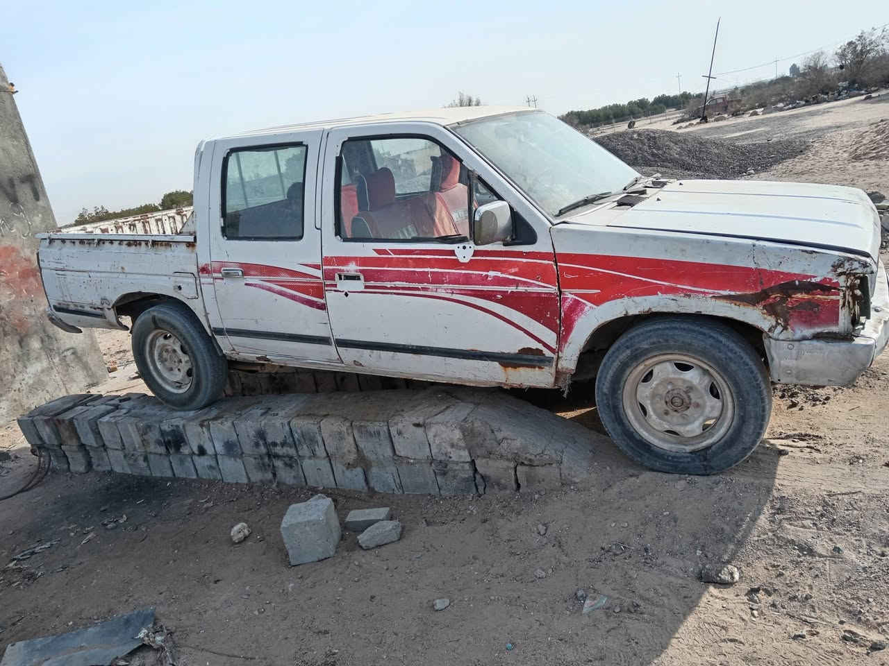 نيسان 91 رقم صدامي بدون تحويل
مكانه  سفوان
السعر 12 ورقه
الشراي يتصل
***********
