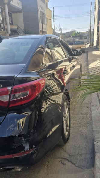 بسم الله الرحمن الرحيم 
سلام عليكم
سوناتا 16 أمريكي 

سياره 3 قطع جاملغين وبنيد السياره
مكينة 2400 GDi 
السياره رقم أسليمانية سنويه جديد
 
 مواصفات حلوه 
شاشة ابلادي 
كامره 
انضمة قياده وباقي المواصفات معروفة

ملاحظة السياره بحاله جيده  
ونضيفه وأحله من الصور بهواي 
السعر / 113 وبي مجال مكان السياره بغداد الكرخ
للستفسار *********** موجود بي واتساب هم
