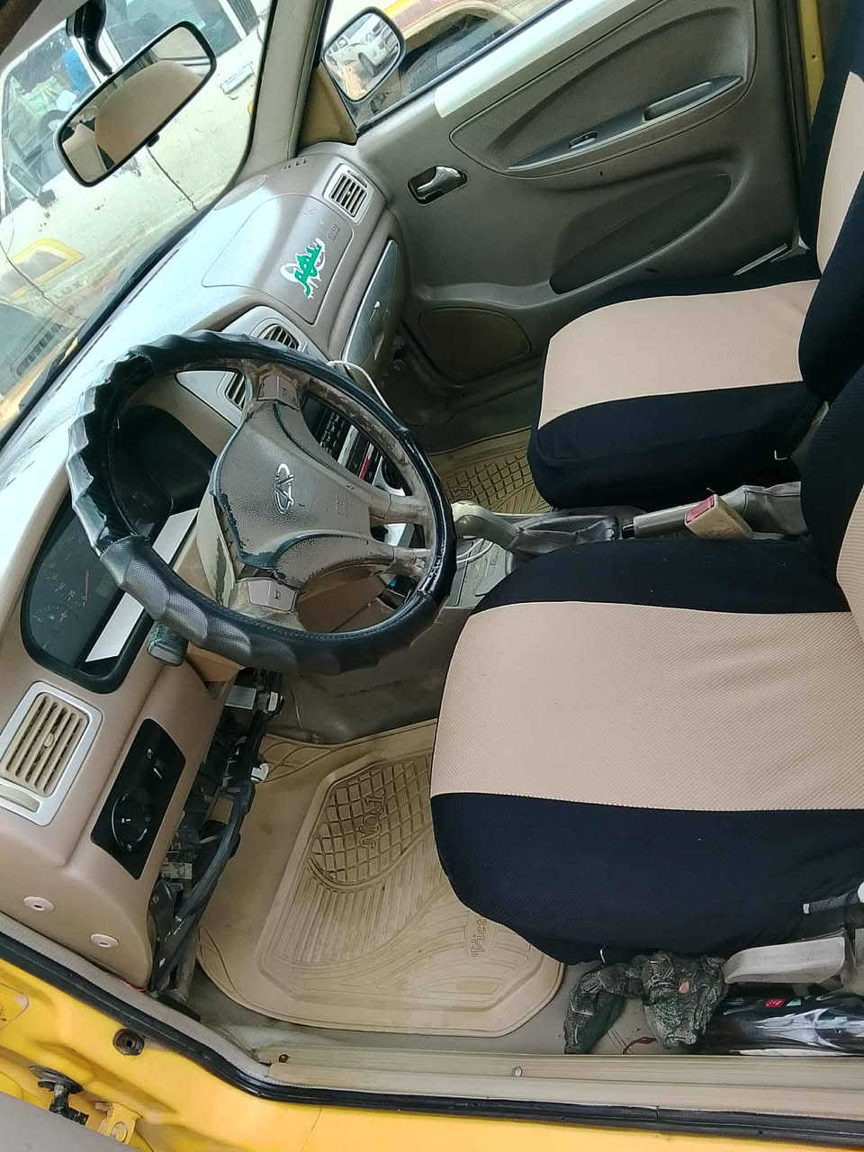 للبيع اكوين موديل ١٠مكفوله من محرك وكير وشاصي وباتري وطخم تاير كلو جديد الشرعي بل موصل اتريد وكاله او تحويل حاظر هياء وغرامات صفر كاربون بنزين بيه وعدل اتفول بي السياره جديده ومابيه اي نقص وهذا رقمي ***********
