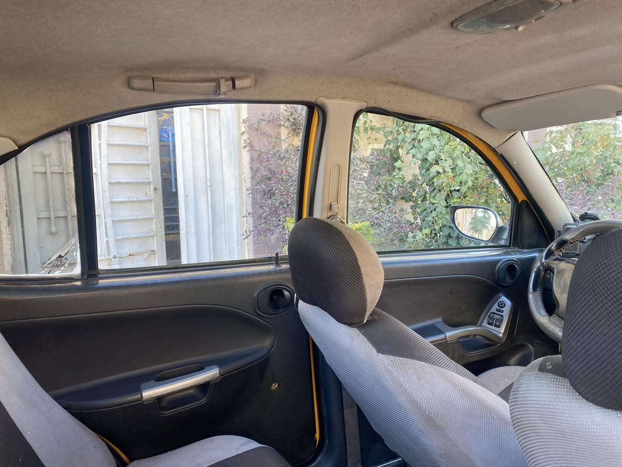 السلام عليكم للبيع ساينا 20 سيارة حلوه وخير من الله بيه صفحت سايق شخط ربع من جاملغ الخلفي لحد جاملغ المامي بدون ضربه فقط شخط تجي وتشوف وافتحلك البطاين مال بيبان السعر 53 مجال قليل كلش مكاني كربلاء استفسار ‭0776 397 4930‬
