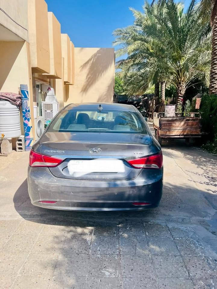 للبيع سوناتا ٢٠١٠ ادوات كصه جنطه اصل بانزين متومه دهوك ارقام وسنويه شرط مكفوله كفاله عامه تبريد ثلج كير محرك صدر امامي خلفي سياره خير من الله 
مكان السياره ديالى 
السعر ٥٣ وبيها مجال 
***********
