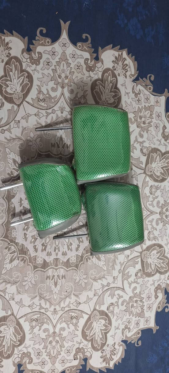 اسلام عليكم شباب سيبايه ابو عمار للبيع ١٥٠ بيه مجال 
دمام ٤٠ وتجوات ٢٥ تواصل على رقم *********** 
بغداد الولدايه
