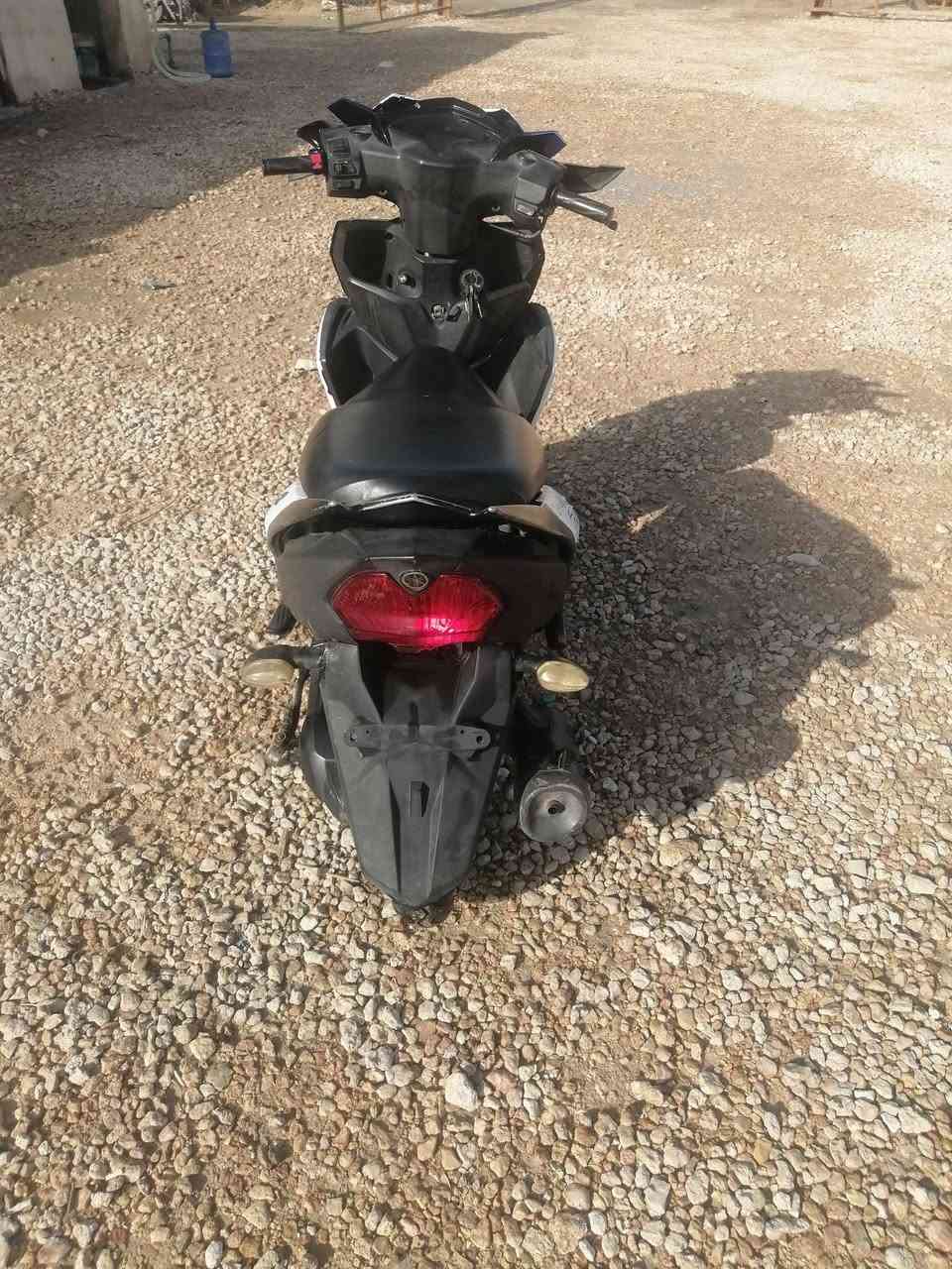 زتار موديل 2020نضيفه ومامفتوح برغي بيهة شغاله نكره سلف ومكينه ناعمه وماعايزها شي كلها شغاله سعر 900وبيها مجال للاستفسار ***********او خاص
