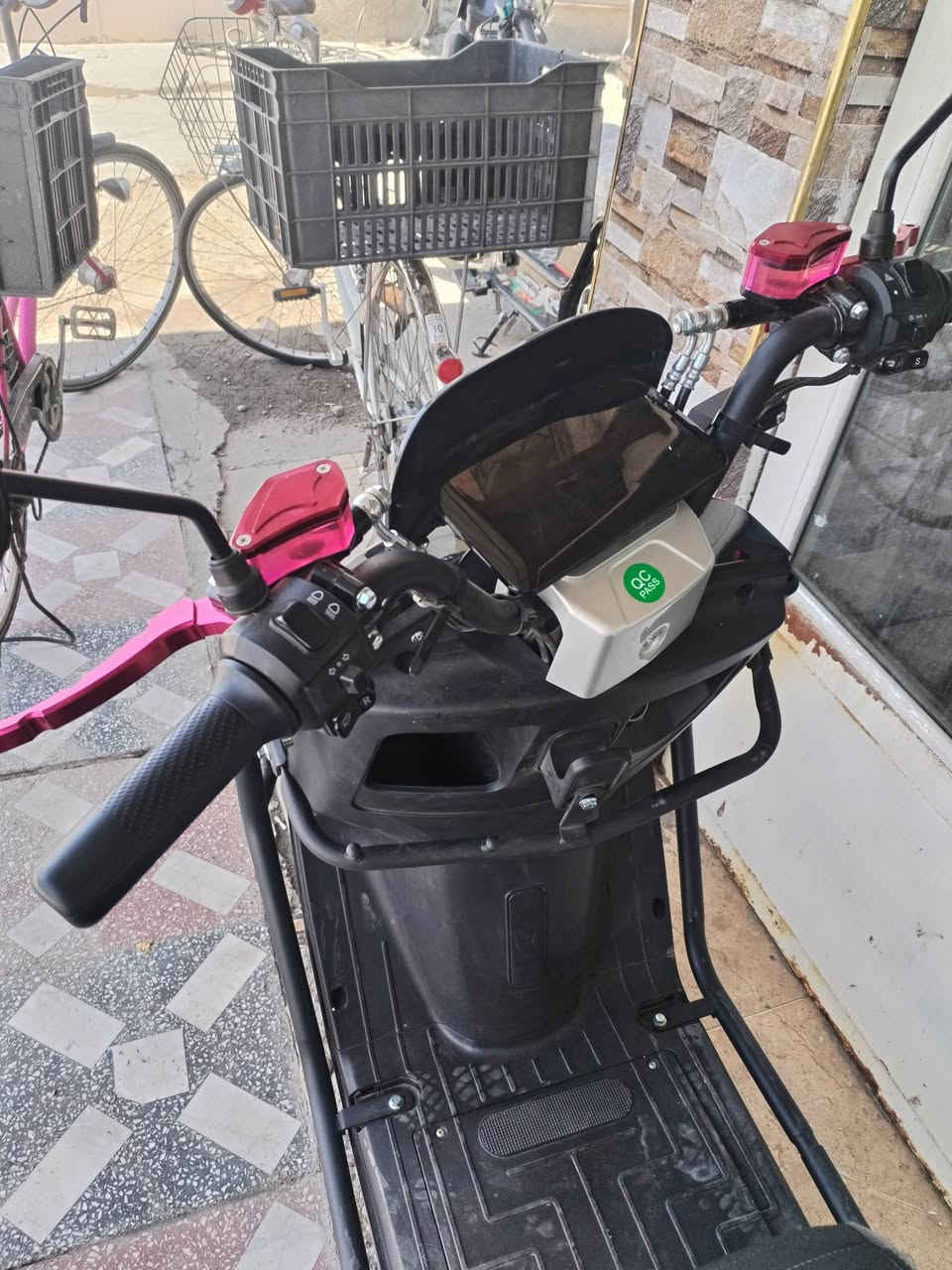 للبيع سكنس 25بطاريات فول 
مكاني فلوجه سعر 500
***********
ملاحضه مكلف بل نشرر 
اتصال على رقم او واتساب 
مكلف بل نشرر
