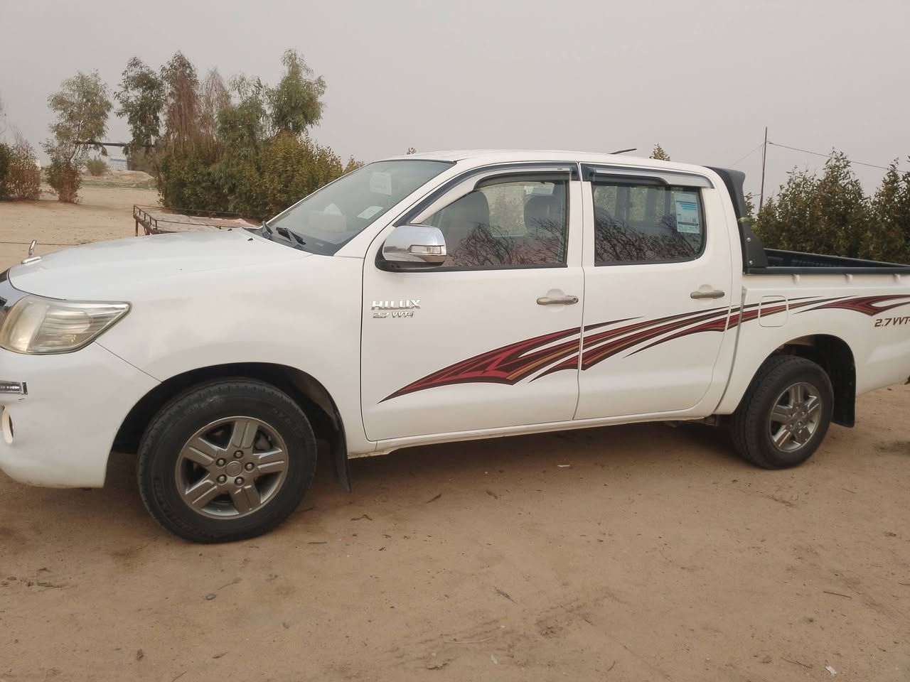 اسلام عليكم 
هايلوكس 2014 كير عادي كير وكسن ومكينه  مكفولات كهربائيات جديده تخم تاير جديد دوشمه جديده  مكفوله  من الصبغ ماعده 3باردات مداور ثاني يوم شاصي 19 رقم بابل  تدفئه وتبريد ثلج اسعر 205 وبيه مجال
رقم ***********.
بيه واتساب.
