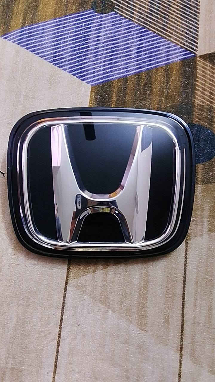 السلام عليكم علامه هوندا CR-V من موديل 2023 الى 2026 تواصل واتساب ***********
