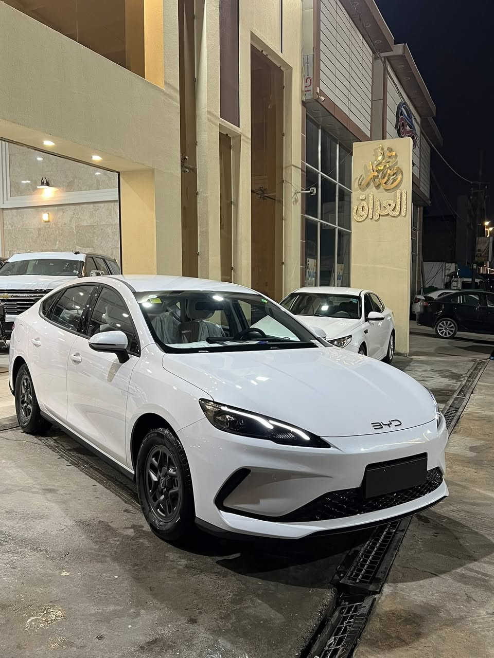 BYD
سيل 5 . 2025 
زيرو مرقم كامل سنويه باسمي 
مواصفات معروفه اناره led مكينه 1.500 هايبرد 
تفويله تمشي 2.000 كيلو مثبت سرعه اوتو هولد شاشه digital  
لعنوان بغداد : ***********￼
