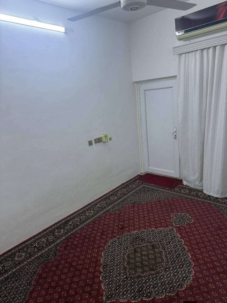 بەناوخوائەم خانوە بۆ فرۆشتن

 لـە گـازینۆ(ئـازادی) 
70م۲ 5 پانە 14 درێژە خـۆت له کـرێ ڕزگار بـکە پــەلـــــەبــــــــکە👉👉

نــرخــی 135 گـــــەڵا و مــعـامـەڵـە

***********
***********
