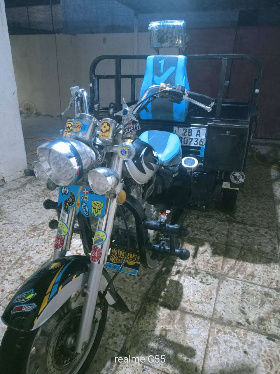 السلام عليكم ستوته MTR رقم نكليزي مدور ثاني يوم الستوته بسمي موديل 22 نضفه كدمك ستوته خير من الله مرزوقه السعر مليونين 750 وبيها مجال بصيط رقم ***********
