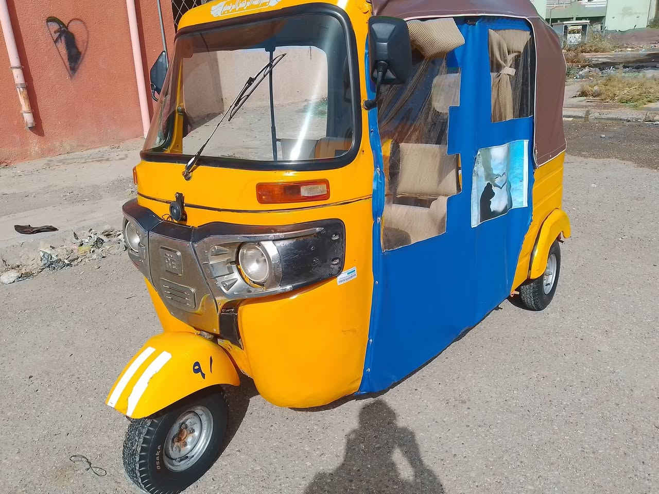 تكتك للبيع موديل 17 شهر 12 رقم واسط نكليزي مكينه 22 مكاني كوت سعرها 3600 رقمي ‏‏‪***********
