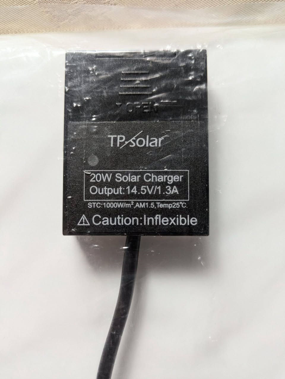 اخوان لوح طاقة شمسية قياس36*34 جديد وياه هاي الويرات
سعرك وبالعافية


**إذا كنت صاحب هذا الإعلان وتريد حذفه لأي سبب، رجاءا أرسل رسالة إلى الدعم الفني**