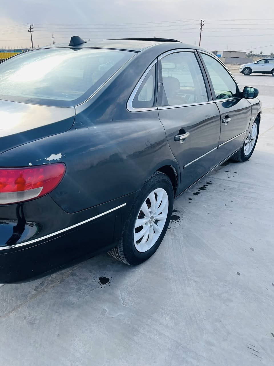 السلام عليكم ازيره 2006 /محرك 6/محرك وكير مكفولات تخم تاير صدر جديد تبريد فتحه سقف كهربيات كامله مصبوغه عام جماليه مكفوله من ضربه المكان واسط الصويره السعر 67$لاستفسار ***********
