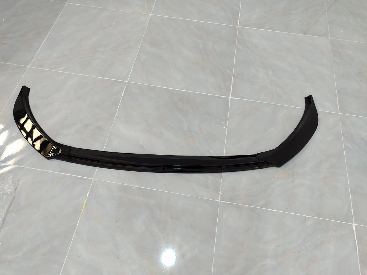 سلام عليكم 
بضاعة تخص السيارات . امزون كل قطعة سعر علق وارد عليك توصيل موجود 5


**إذا كنت صاحب هذا الإعلان وتريد حذفه لأي سبب، رجاءا أرسل رسالة إلى الدعم الفني**