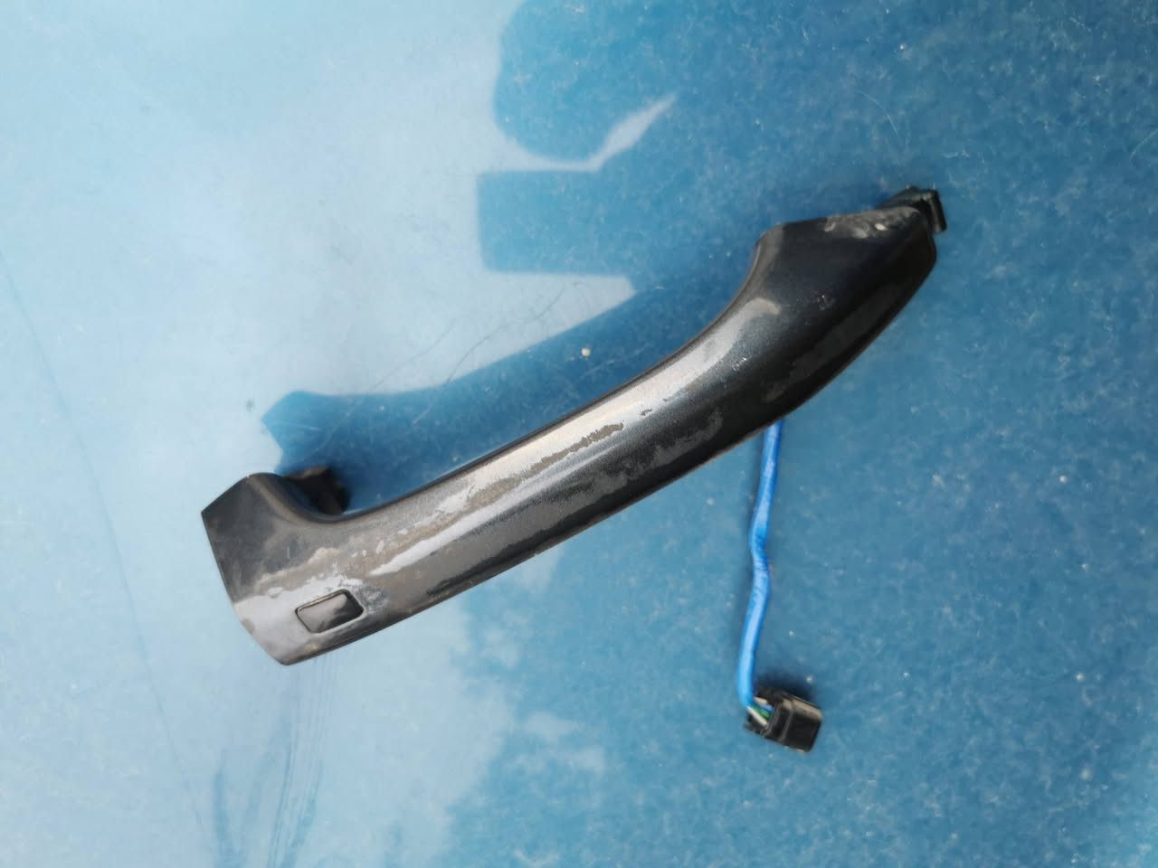 تفصيخ كي فور
مسطره صندوق كامله
نرمايد بنيد
ضفيره باب سائق + باب الصدر
ضفيره رادار خلفي
محرك كامل
مبخره بانزين 
اي بي اس 
ويل كامل زيرو+ حداده خلفيه 
بيببان غرفه كامله كفرات تكمه ودواخل
***********
