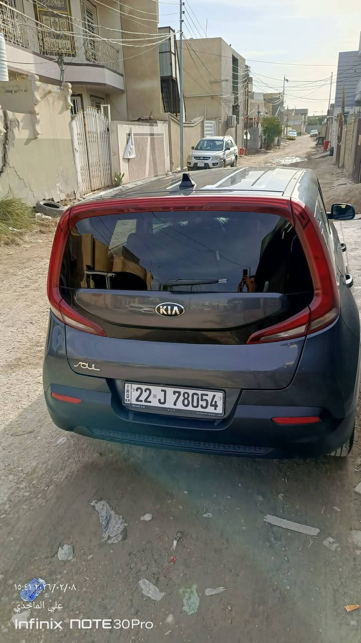 السلام عليكم للبيع كيا صول موديل 21 
أربيل بأسمي كير محرك تبريد مكفول على وضع الشركه
محرك 2000 دوش ماشيه 71 
نضيفه جدا والسونار وصور الحادث بالمنشور 
وحادثه بسيط جدا 
مكان السياره حله مركز السعر 138 
***********
