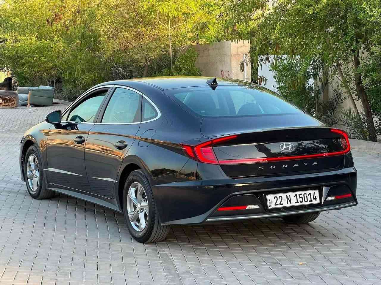 السلام عليكم 
هونداي سوناتا 2023
مواصفات عاديه 
بدون ايرباك 
بنيد صبغ جاملغين بارد 
مكاني بغداد الكاظميه 
***********
سعر 150 وبي مجال

