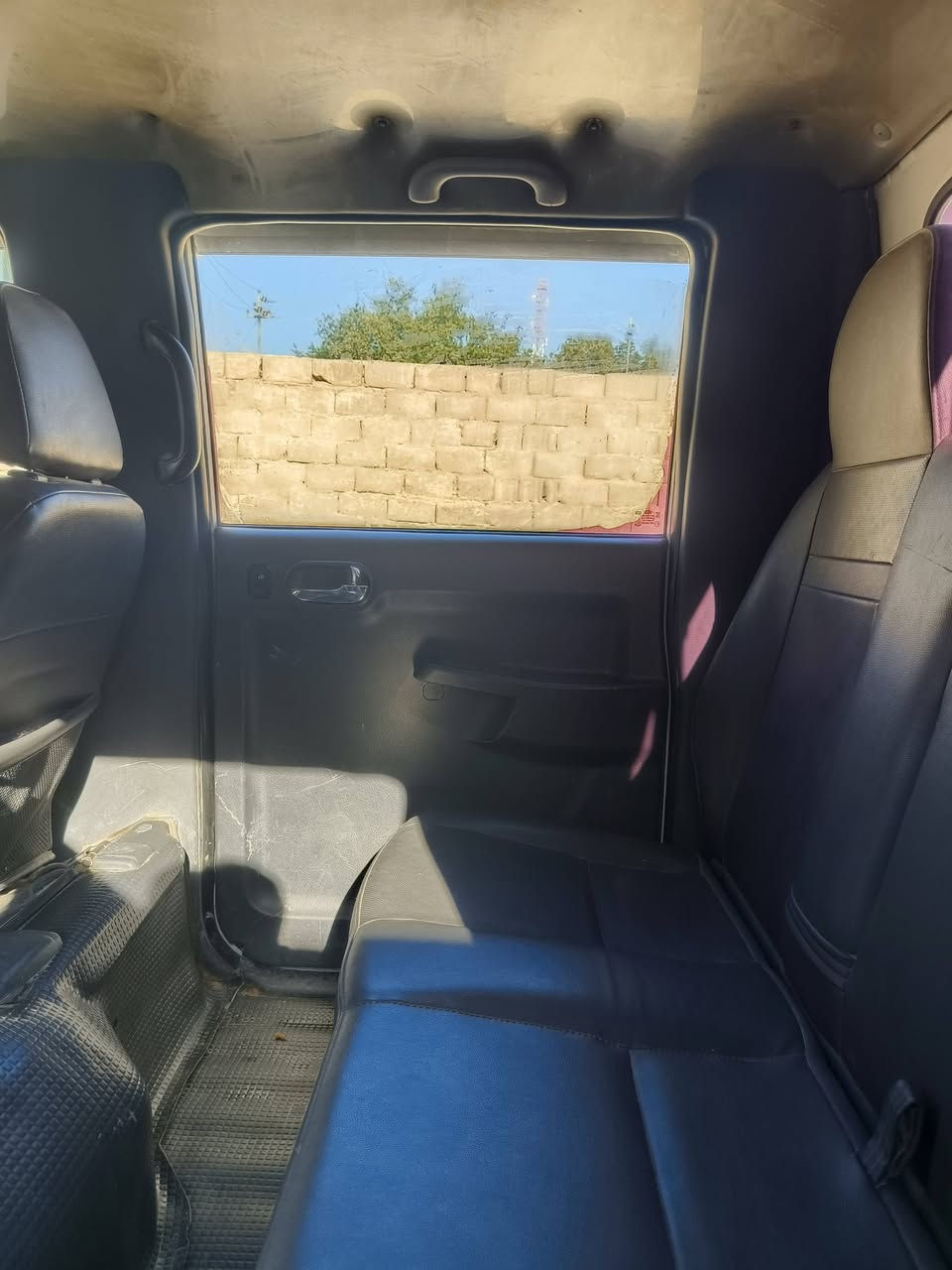 سلام عليكم كيا دبل قمارة مكفوله كفاله عامه مكينا جديده سبعه سبلاين كير اوتماتيك رقمها بصره تحويل ثاني يوم سنويه مفقوده بيها بلاغ سيارة كهربائيّات كلها شغاله مسجل بلاتوث مري اوتو شاصي ورقم شاصي مكفولات السعر 125 اتصل *********** ريموت شغال تواير جدد باتري جديد مديل ٢٠١٧ مكانها البصره
