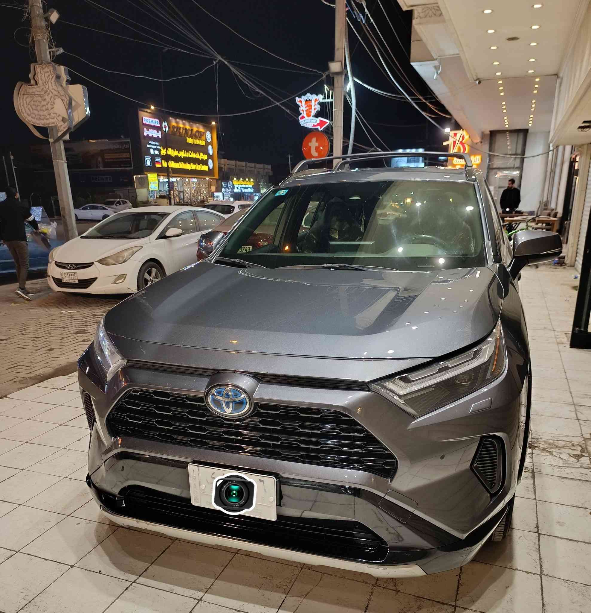 للبيع 
رافور se مواصفاته معروفه 
لون فيلي 
رقم بغداد 
موديل 22 
ماشيه 53
تخم تاير جديد 
سياره كامله بدون اي تقص بشرط جديده بمعني الكلمه 
صور سونار بل منشور
مكاني بغداد العامريه 
السعر 227
الاتصال 
***********
