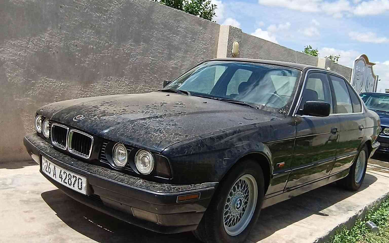 السلام عليكم
535 كير عادي 
كير مكينه صدرين جدد 
تخم تاير  و ويل جديد 
صبغ جماليه فقط 
(((مكلف بالنشر بدون خاص ))) 
صاحب السياره 
السعر٤٥ 
‏‪***********‬‏ صلاح الدين بلد
