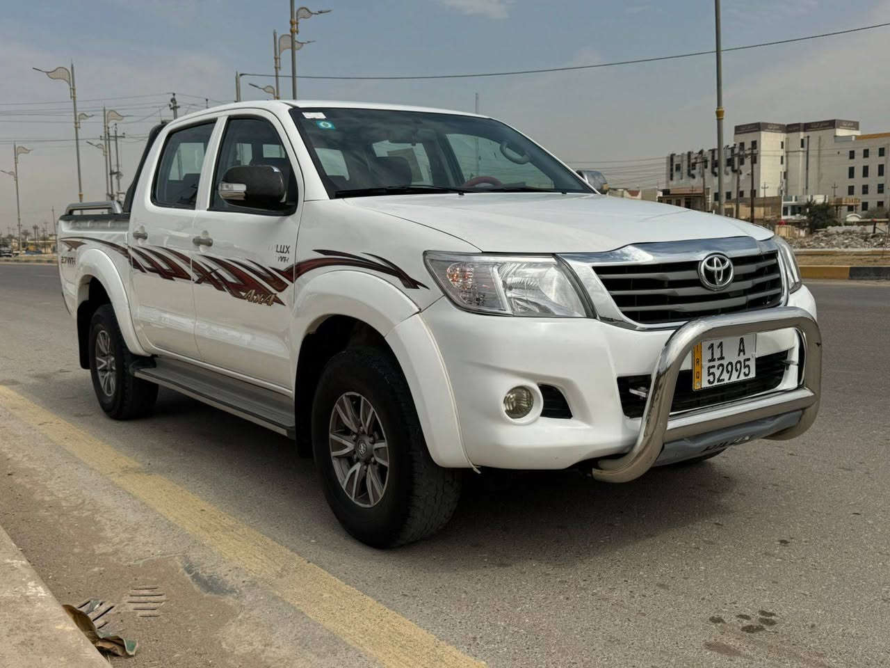 تيوتا هايلوكس موديل 2014
رقم بغداد انكليزي بسمي 
 فور ويل 
محرك كير مكفول 

سونار موجود اقرا سونار قبل لاتتصل 

السعر رقم 188 عنوان واسط

الاتصال ***********
