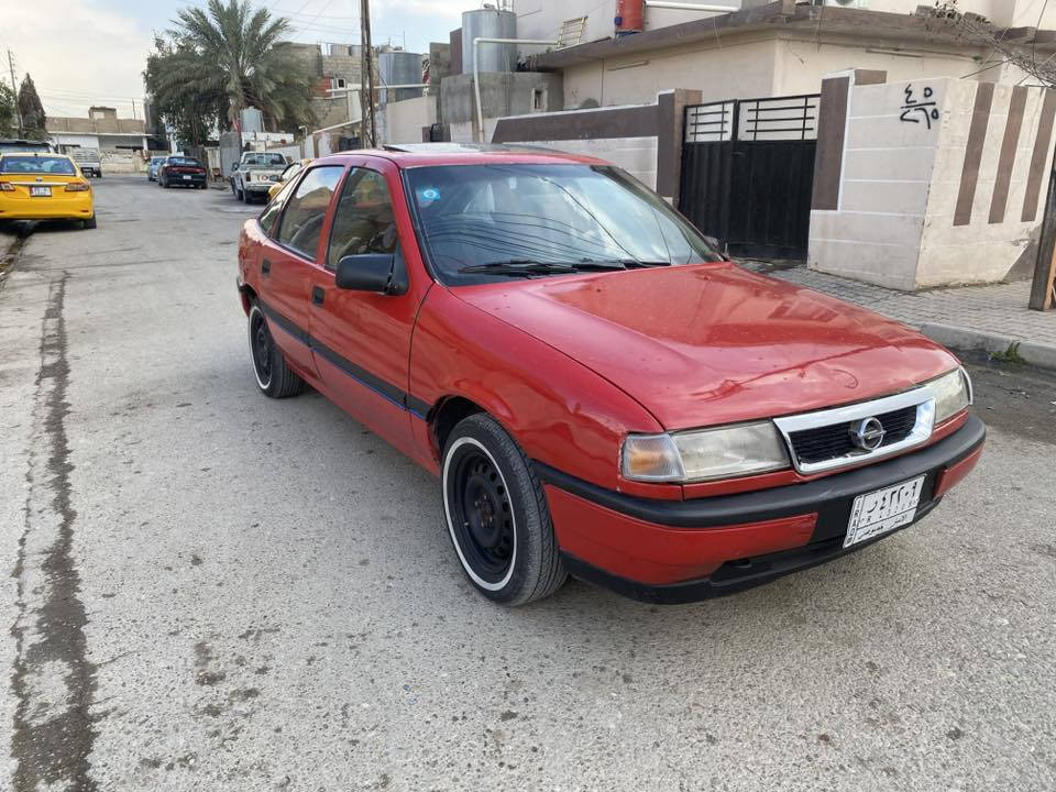 السلام عليكم اوبل فكتره موديل ٩١ حجم ٢٠  رقم انبار مشروع وطني ٢٨ شرط التحويل والوكالة سياره صبغ عام للجماليه محرك كير صدر تاير كله بالشرط السعر ٢٩ او بي مجال بسيط للشراي 
للبيع او مراوس حسب القناعه العنوان كركوك 
***********
