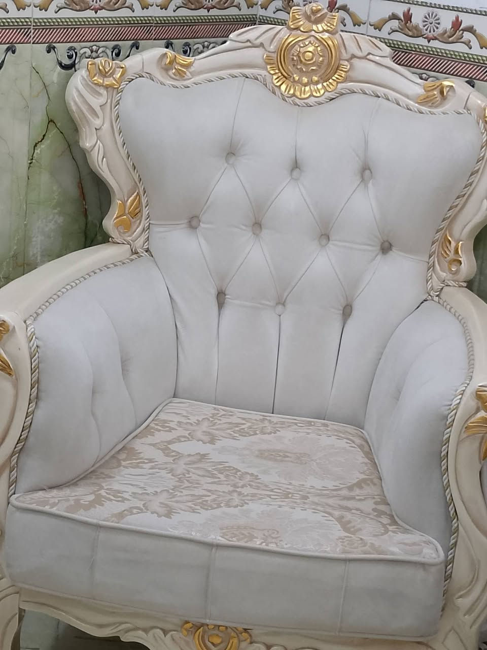 تخم تركي ملكي عشر مقاعد مكانه بلديات الشراي يتصل على هذا الرقم بس الشراي السعر 900 ***********
