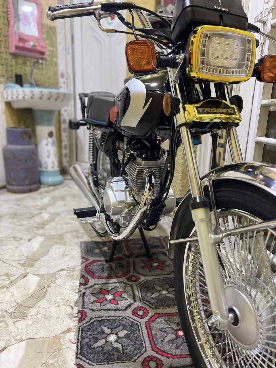 ‏سلام عليكم عندي دراجة تايكر موديل 2025 صار 6اشهر من طالعه من الوكيل  ‏سعر 700 بها مجال حك الجيه  الاستفسار *********** ￼
