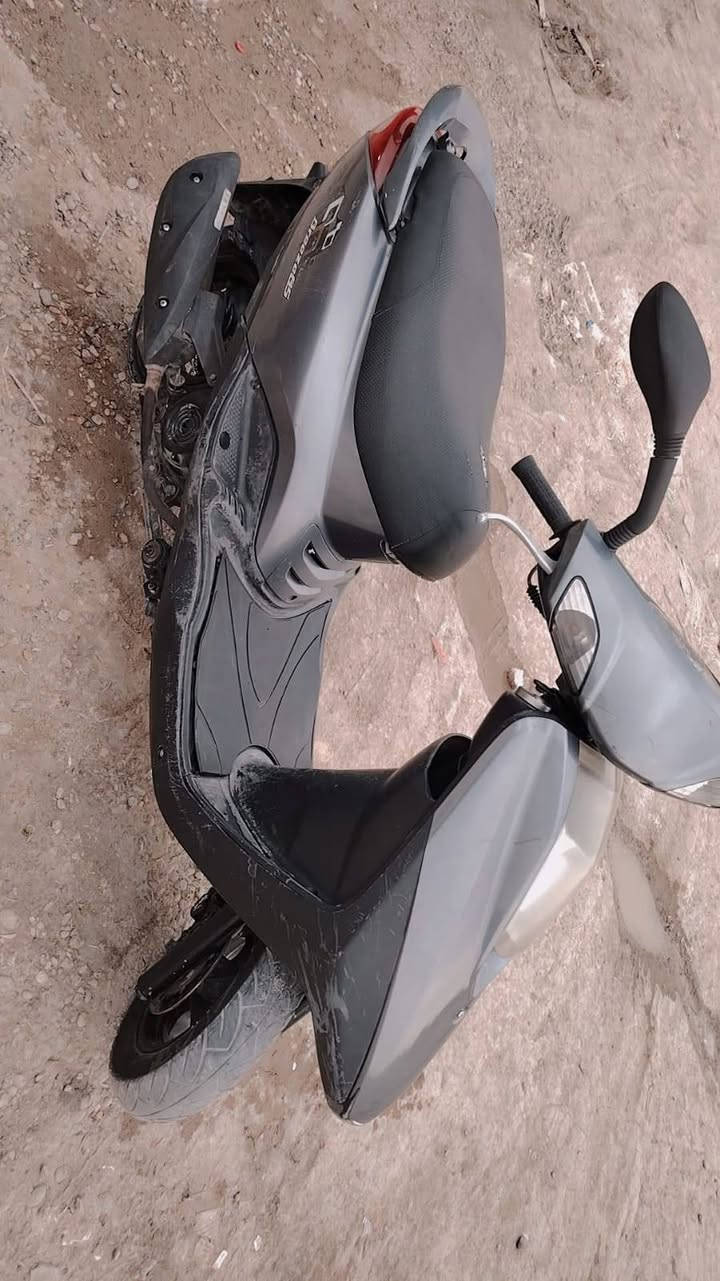 السلام عليكم دراجه بريز رمبه صار لها شهرين نازله رايدها 800


**إذا كنت صاحب هذا الإعلان وتريد حذفه لأي سبب، رجاءا أرسل رسالة إلى الدعم الفني**