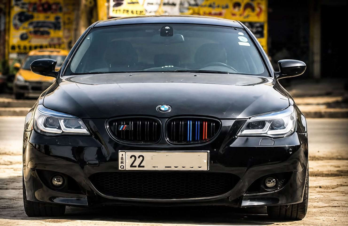 موديل 2004 🔥

🚀 محرك V8 550i نوزل قصير أداء قوي جداً.
📍 الموقع: كركوك
🚘 رقم السيارة: أربيل
💰 السعر: 135$ وقابل للتفاوض البسيط بعد المعاينة.

✅ صبغ عام بدون أي حادث
✅ الشاصي واللغد كفالة
✅ بدون أي عطل وجاهزة للاستخدام
✅ سنوية جديدة

المواصفات:
✔️ تبريد قطعتين
✔️ كروز كنترول
✔️ مقاعد كهربائية
✔️ داخلية جلد لون مشمشي
✔️ شاشة كبيرة 
✔️ زنون LED
✔️ فتحة سقف
✔️ ويل 19 M تو سايز
✔️ ستائر خلفية كهربائية 5 بردات
✔️ إنارة ترحيب

🚗 سيارة نظيفة جداً، والفحص خير دليل. للبيع فقط والجاد يتصل.

📞 ***********
