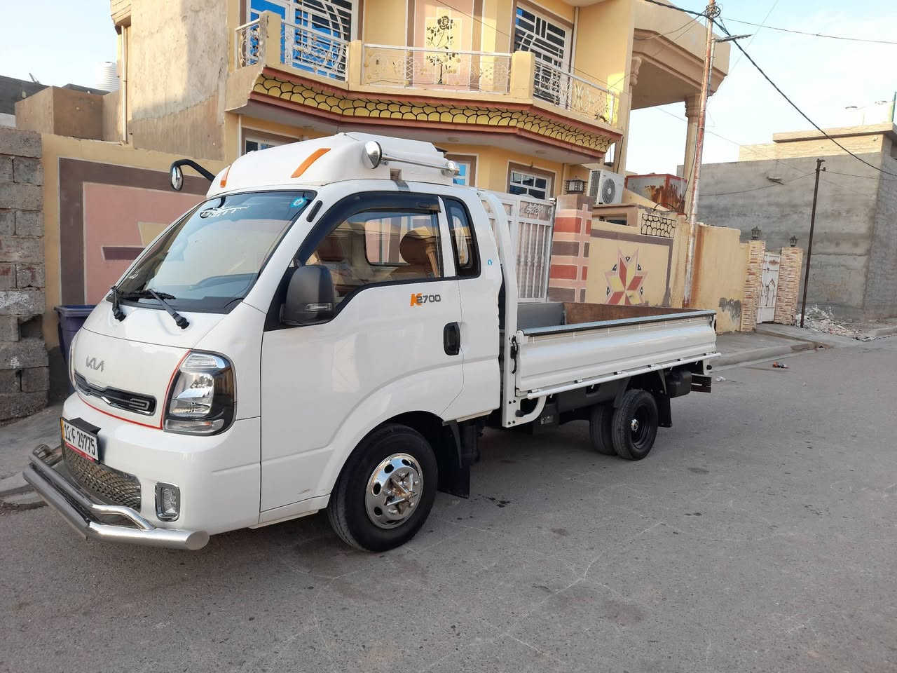 سلام عليكم كيه نثيه للبيع ٢٠٢٥ ماشيه ٣٤ محوره تايرات براد  ١٣ تانكي كاز ١٠٠ لتر رقم بغداد بسمي مكفوله كفاله عامه  مكان سياره ديالى بلدروز  السعر ١٧٥ بيهه مجال رجائن بس شراي  يتصل رقم الهاتف  ***********
