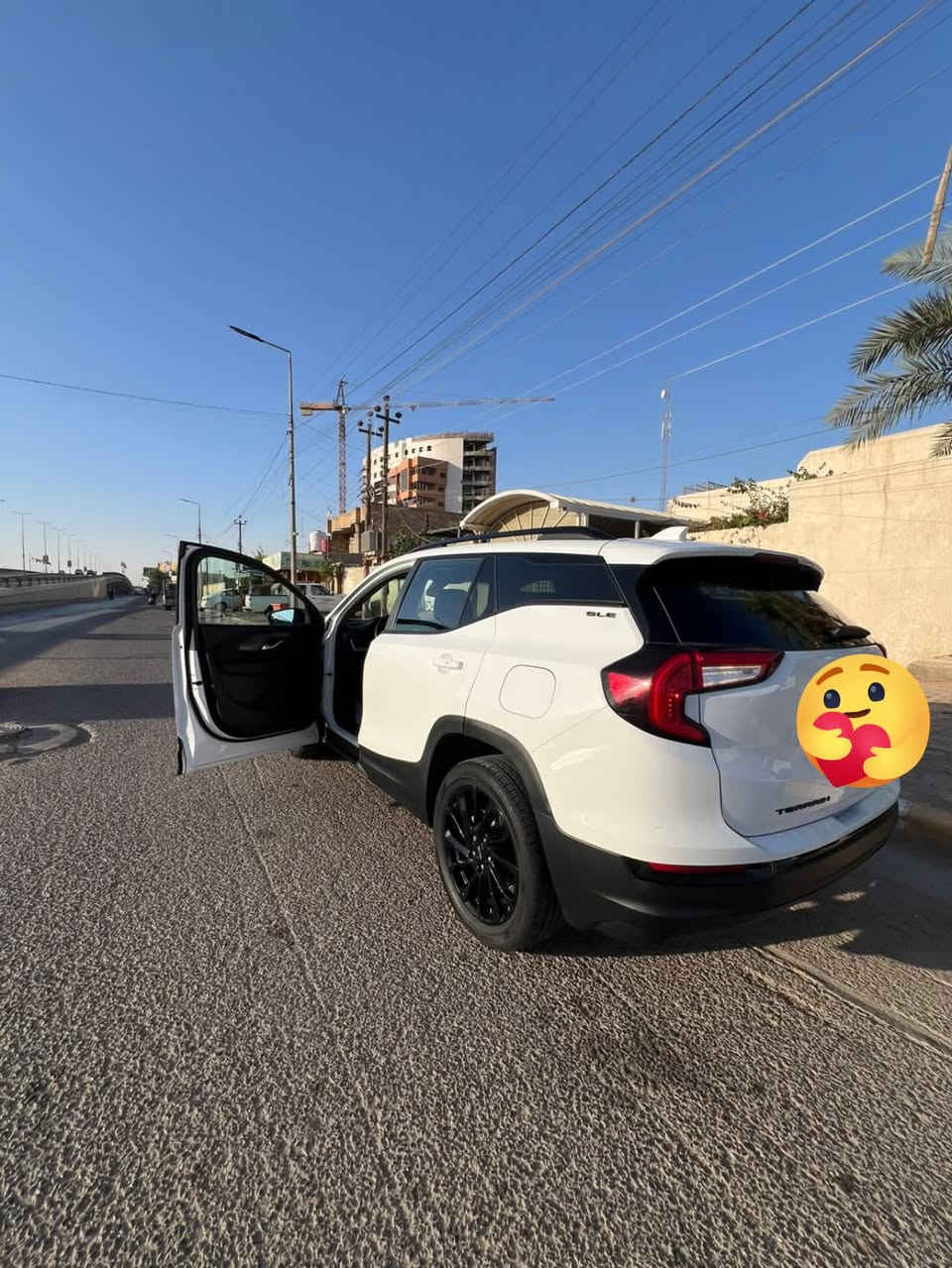 سلام عليكم 
تيران 2023 SLE معروفه المواصفات
ماشيه 29250 الف كيلو 
مكان السياره ميسان 
صور الحادث موجوده 
وتجي بالحقيقه بعد احسن واحلى
اي استفسار راسلني خاص 
السعر 196$ وبيهه مجال


**إذا كنت صاحب هذا الإعلان وتريد حذفه لأي سبب، رجاءا أرسل رسالة إلى الدعم الفني**