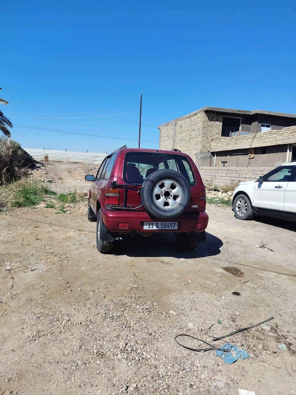 سلام عليكم سياره اسبورتج مديل 94 محرك وكيرفول وصدرخيرمن الله باترى جديد زوج اطارات جدد ماناقصه اي شي مابيه لاضربه ولاتبديل السعر38 وبيه مجال مكاني بغدادالتاجي قرب معسكرالتاجي الهاتف *********** كورك *********** أثير
